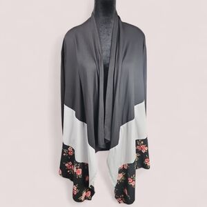 C'EST LA VIE | Vintage Colorblock Cabbage Roses Black White Floral Jacket | 3X